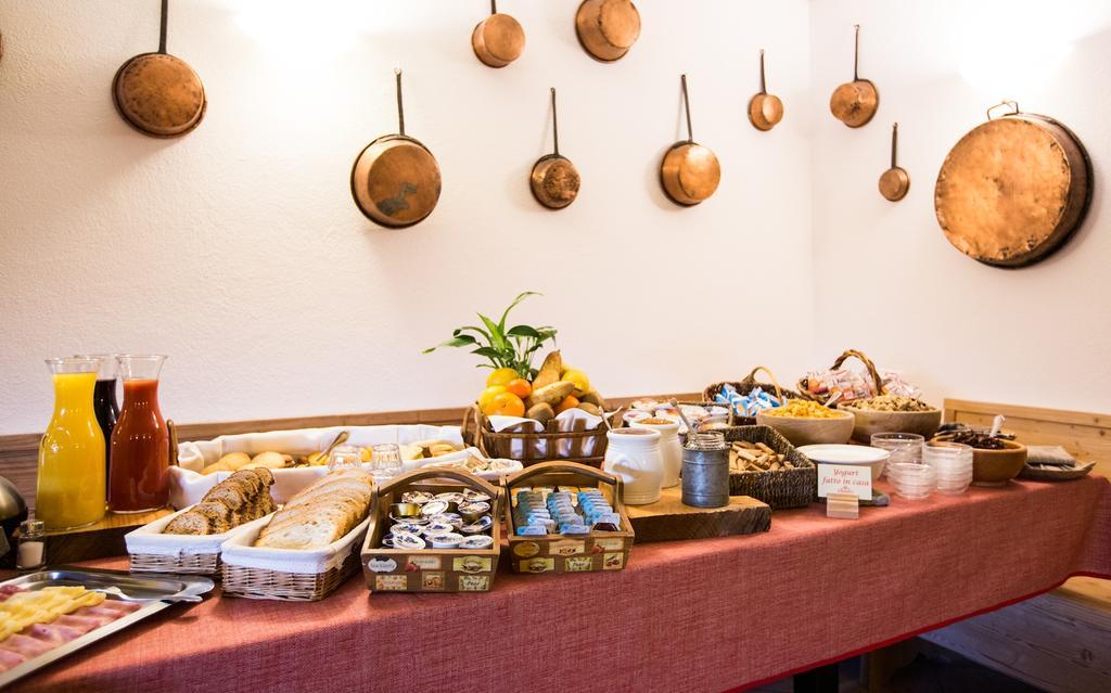 Hotel Restaurant La Barme 코네 외부 사진